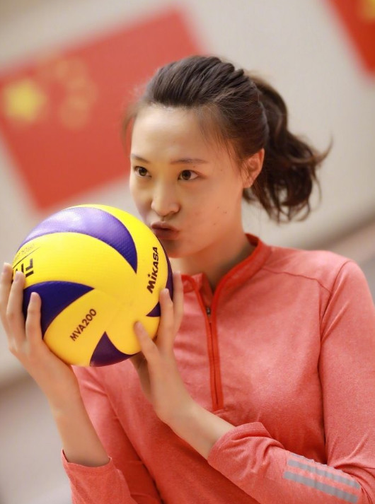 惠若琪"难得一见"健身照,看到图6,摄影师:拉菲已经满足不了