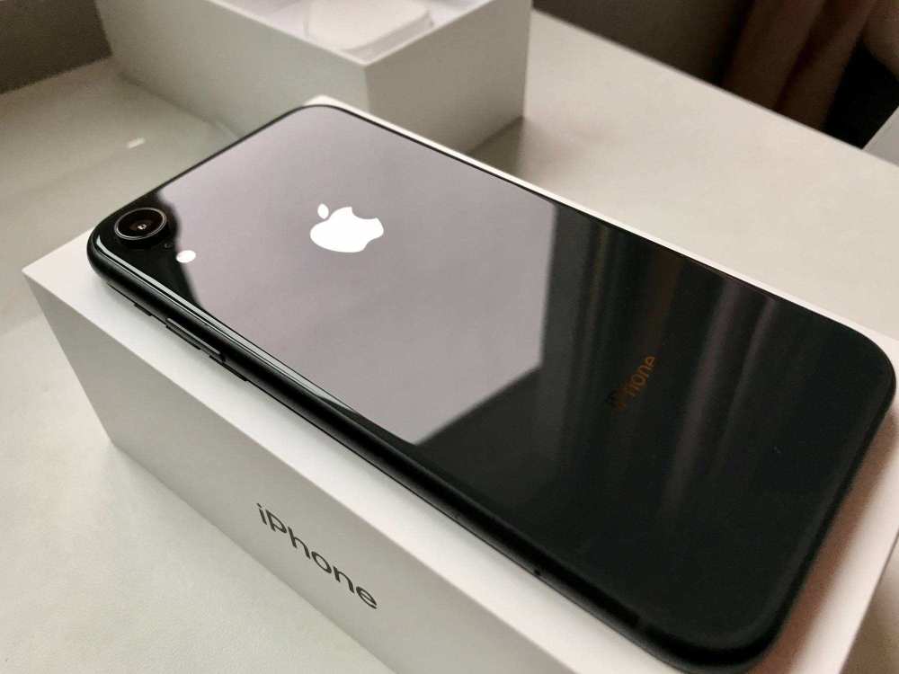春节临近,所有iPhone手机全盘降价,苹果再次向