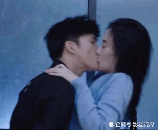 继李小璐深夜研究电影后又一女星说和男方是研