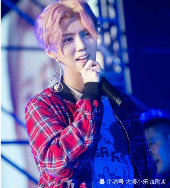 鹿晗4年前唱的这首歌,没想到跟迪丽热巴有关,