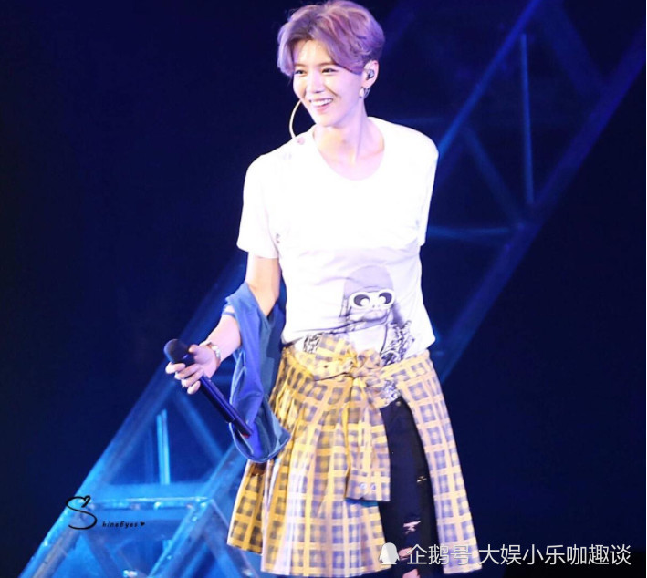 鹿晗4年前唱的这首歌,没想到跟迪丽热巴有关,