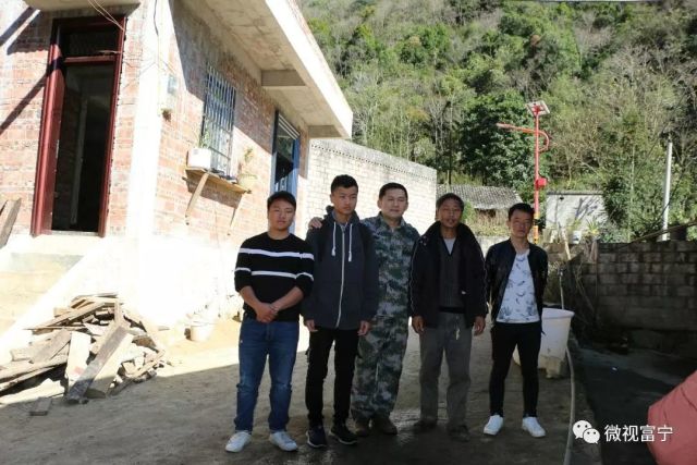 木央镇木令村委会对门村小组建档立卡户杨光良:这两三年我的困难
