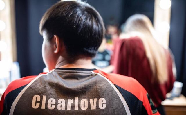 LPL选手外号知多少?厂长梗最多 Uzi的最霸