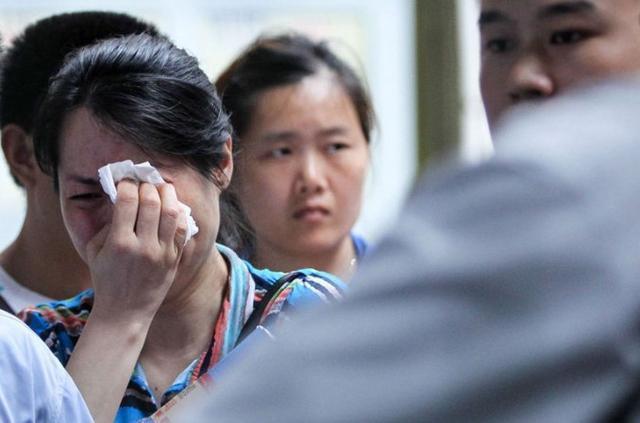 5岁宝宝吃了妈妈炒的菜,送进抢救室!爸爸怒斥