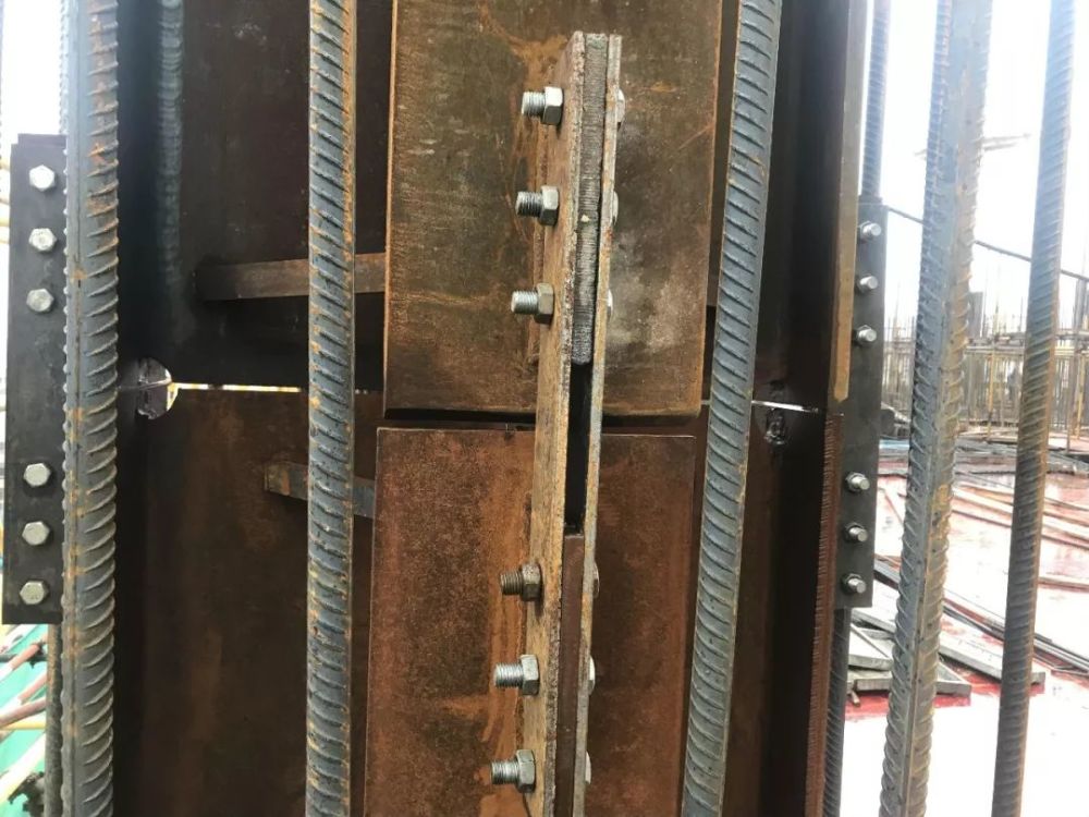 型钢混凝土劲性柱施工技术