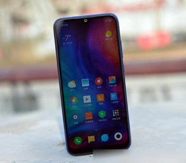 红米Note7发布后还没干倒荣耀,这些小米手机用