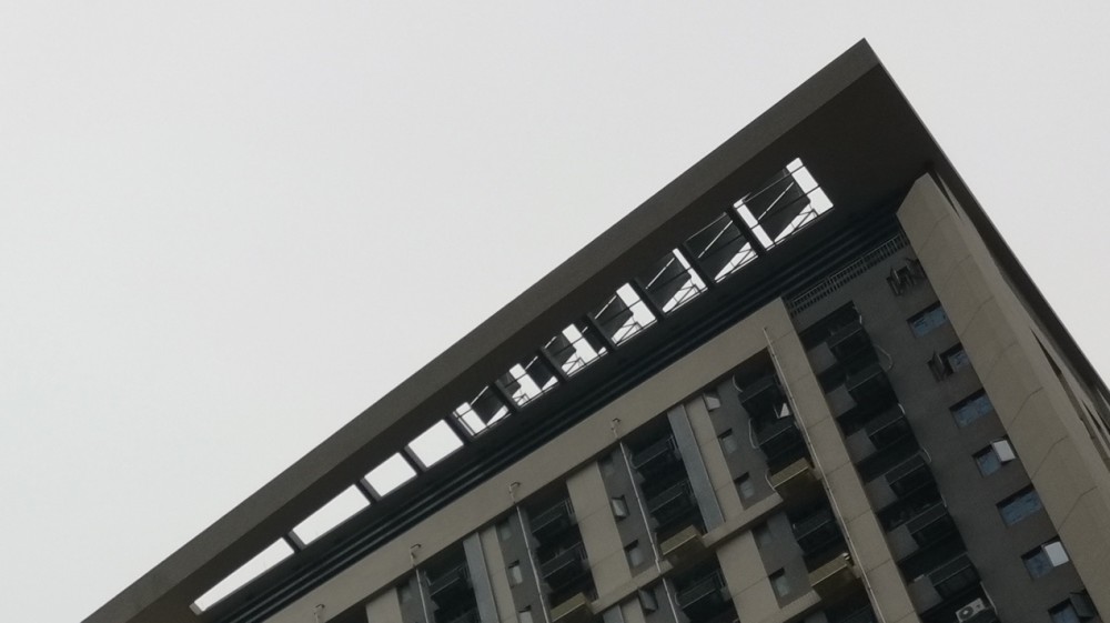 拍照是真好!荣耀V20详细评测:游戏测试,快否满