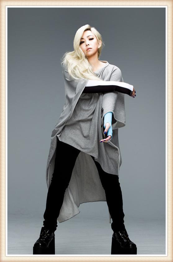 张惠妹胖成150斤又怎样?照穿过膝长靴秀大腿