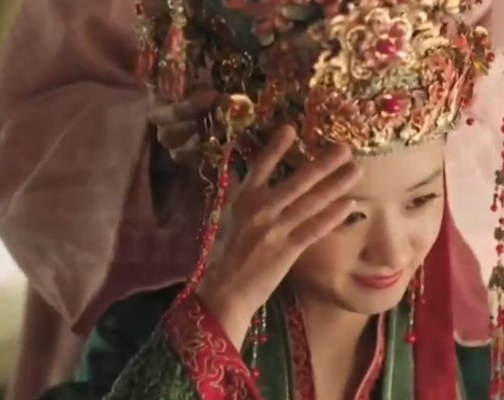 《知否》赵丽颖醉酒太可爱,大婚夜主动索吻冯