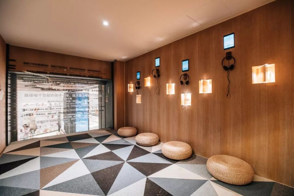 北京又添新打卡地,高晓松的晓岛图书馆开馆,