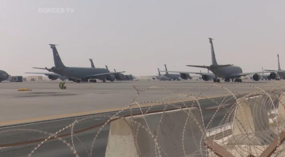 美国与卡塔尔签署协议扩建乌代德空军基地,这