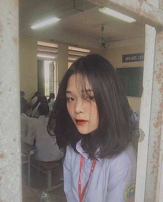 16岁同学体重150斤遭半年嘲笑,女孩减60斤变开头以名女生的英文z图片
