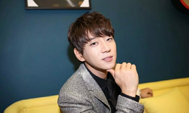 黄致列韩国节目首谈对中国印象:下了飞机才知