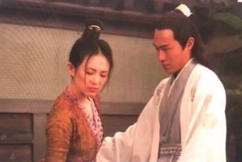 《帝王业》造型照流出,章子怡正脸照好看,赵雅