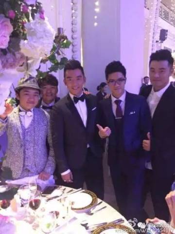 LOL若风参加黄晓明Baby婚礼 网友调侃进军娱