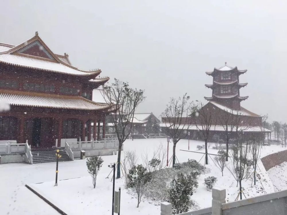 最新放假,余干县中小学出炉小学发布,有孩子的潮实时间乱收费图片
