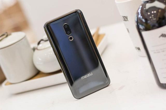 黄章要试水游戏手机:骁龙855、大屏大电池,定