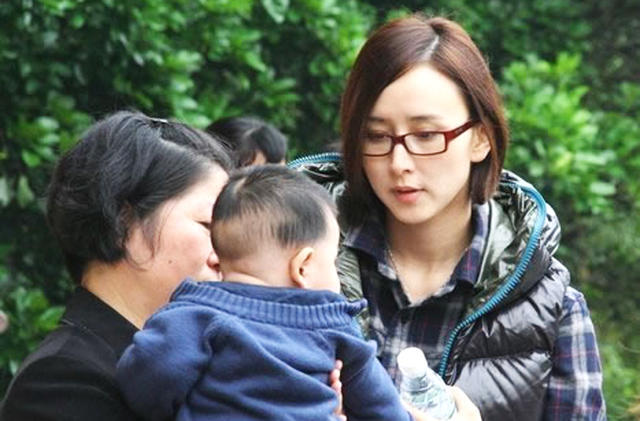 胡静上综艺节目,罕见的豪门婆婆也出镜,网友:面