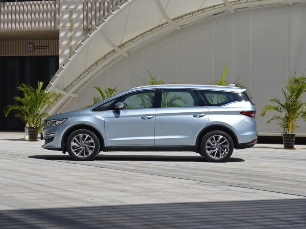 终于等到了,吉利嘉际正式上市,一看价格,不屑看