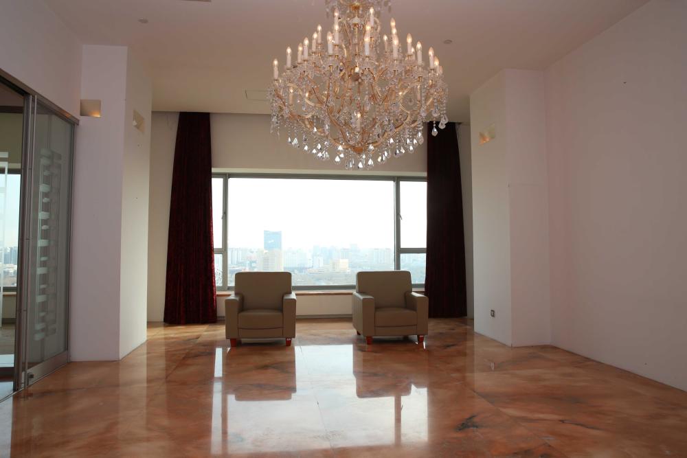 北京盘古大观在淘宝上拍卖,超万人围观,这次便