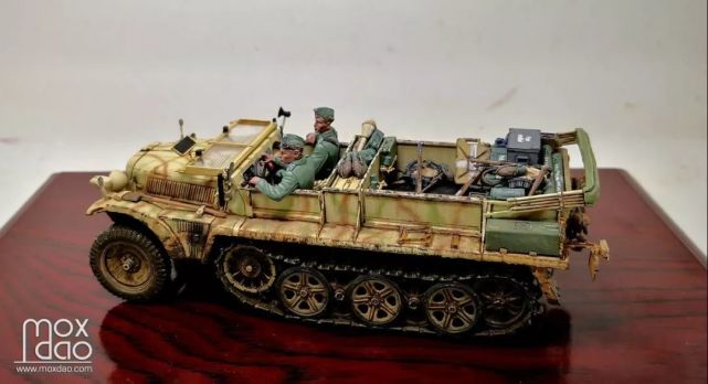 威龙6732 一吨半履带运输车拖75炮 | 模型作品