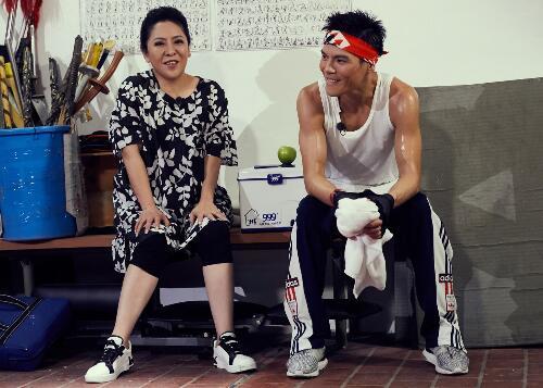 郭碧婷向佐恋情曝光,向太微博更新动态,说出了