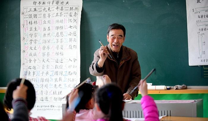 如果教师达到30年教龄能直接晋级副高,会对教