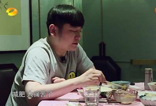 钱枫年轻时帅照被扒出,和现在对比太惨烈,扎心