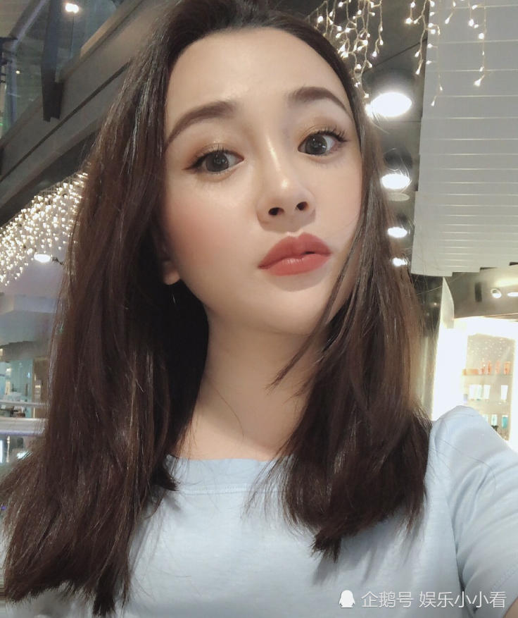 陈昱霖母亲表示小名木木源自吴秀波,陈昱霖现