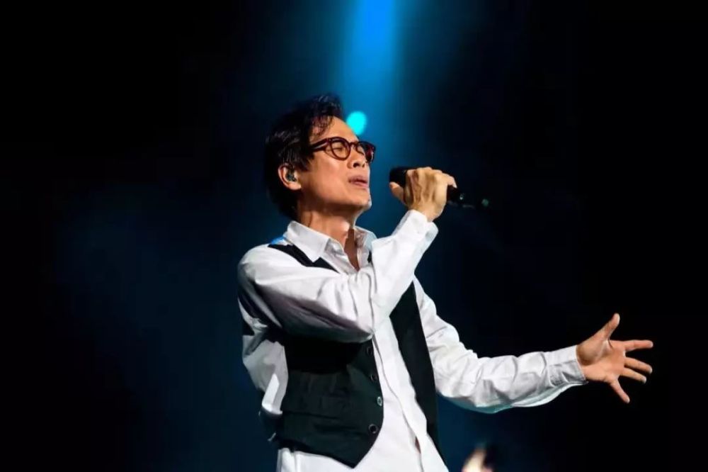 "音乐教父"罗大佑的10首经典歌曲,你还记得几首?