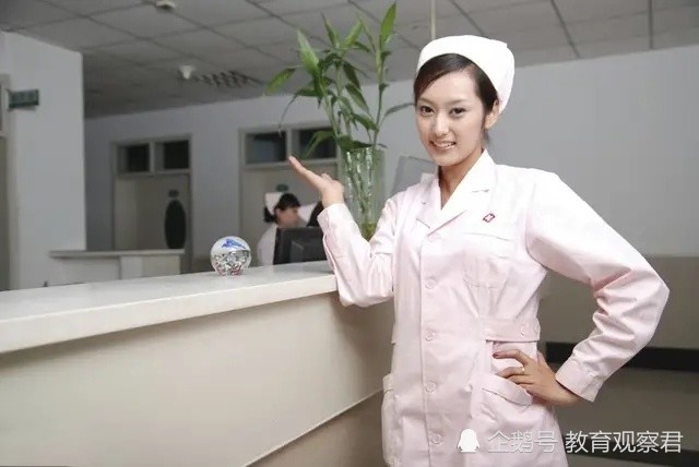 某医院招护士要求985硕士学历,这是不是有点过