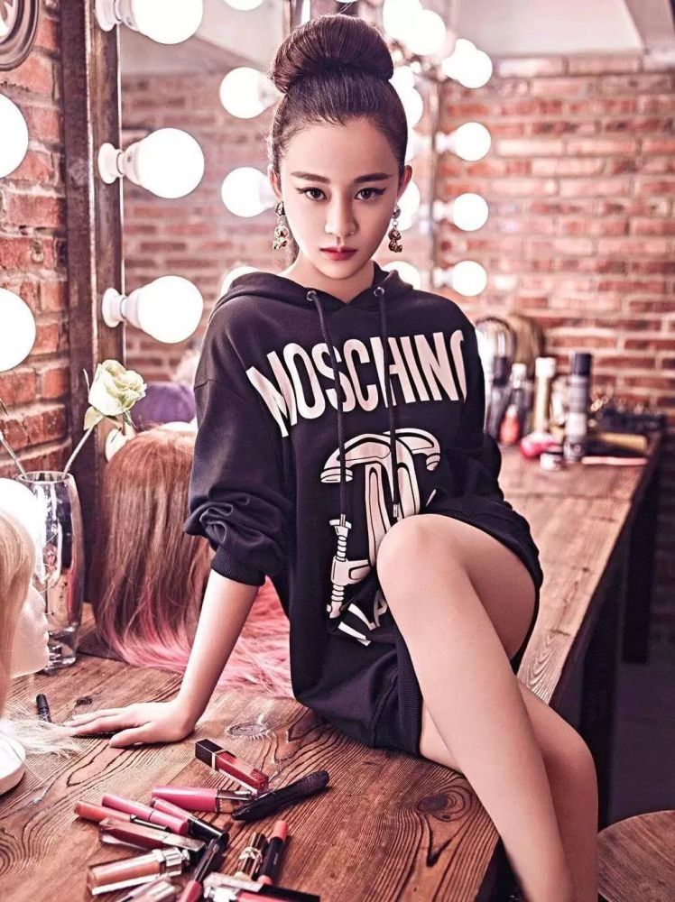 陈昱霖该不该向吴秀波索要分手费,要多少合适