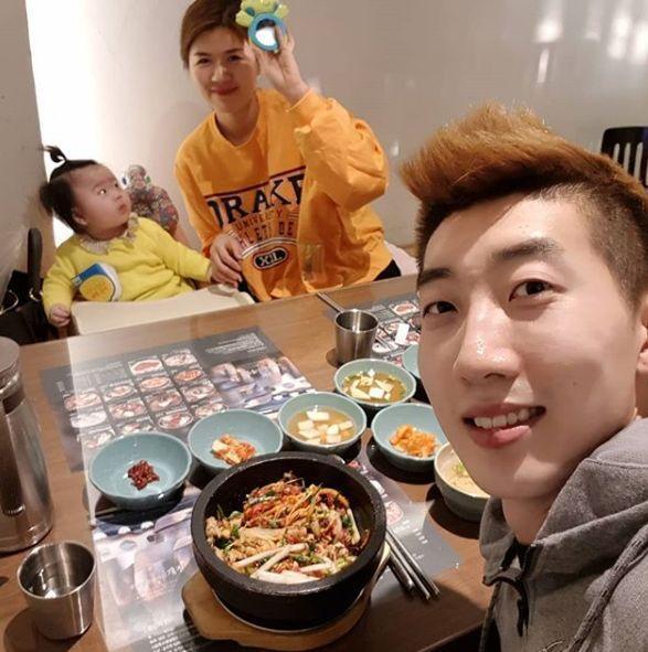 韩国美妆门将认识妻子3天就求婚 为妻女怒怼黑