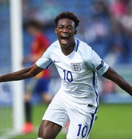 丁丁法老还不够?蓝军或再失最强00后 拜仁弃罗