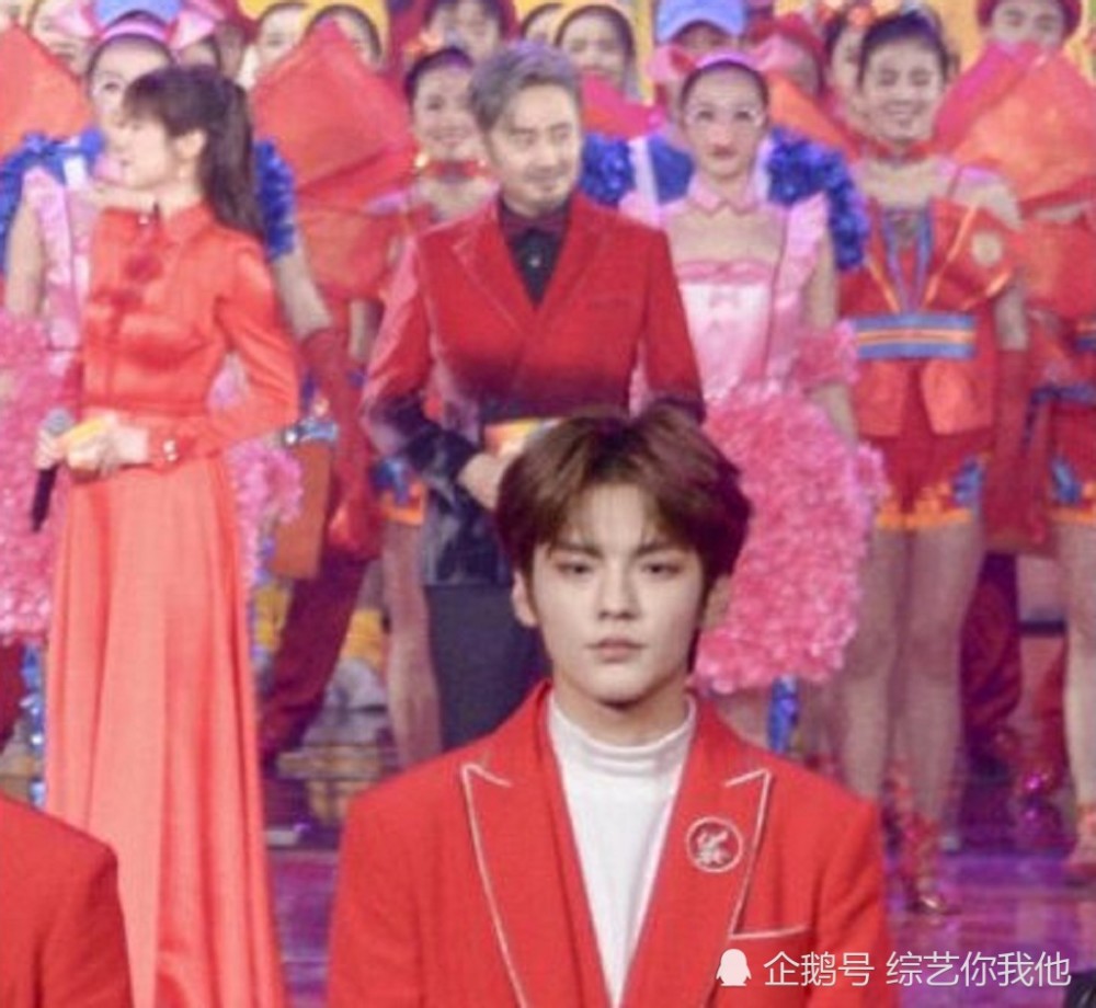 北京卫视春晚太惨,蔡徐坤、杨幂也救不了,只因