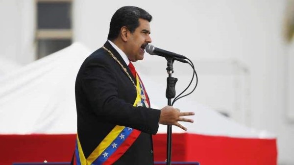 委内瑞拉总统宣布与美断交 反对党领袖宣称担