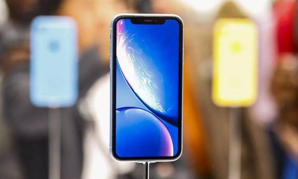 还没买iPhone的恭喜了 苹果XR已下调1000元