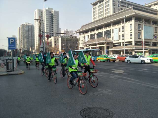 市五院志愿者积极参加《西安市控制吸烟管理办