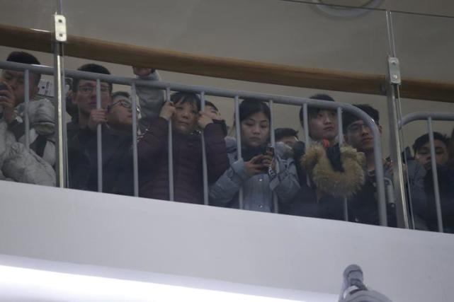 周星驰来杭宣传《新喜剧之王》