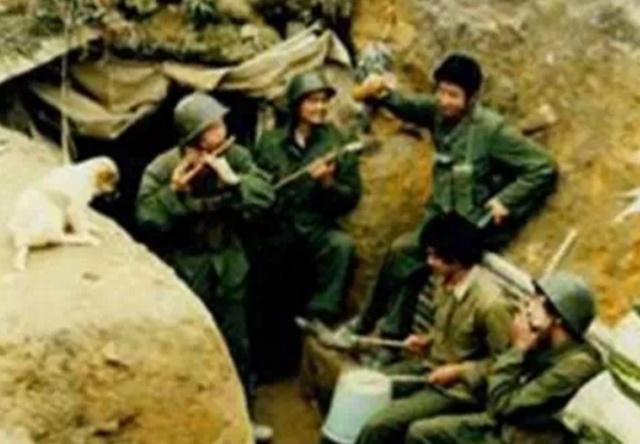 中越战争两山战役:外地部队到老山前线轮战,首先要过