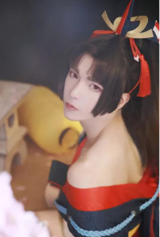 熊祁首次cos女装,完美颜值让众人嫉妒,男生女生都有压力