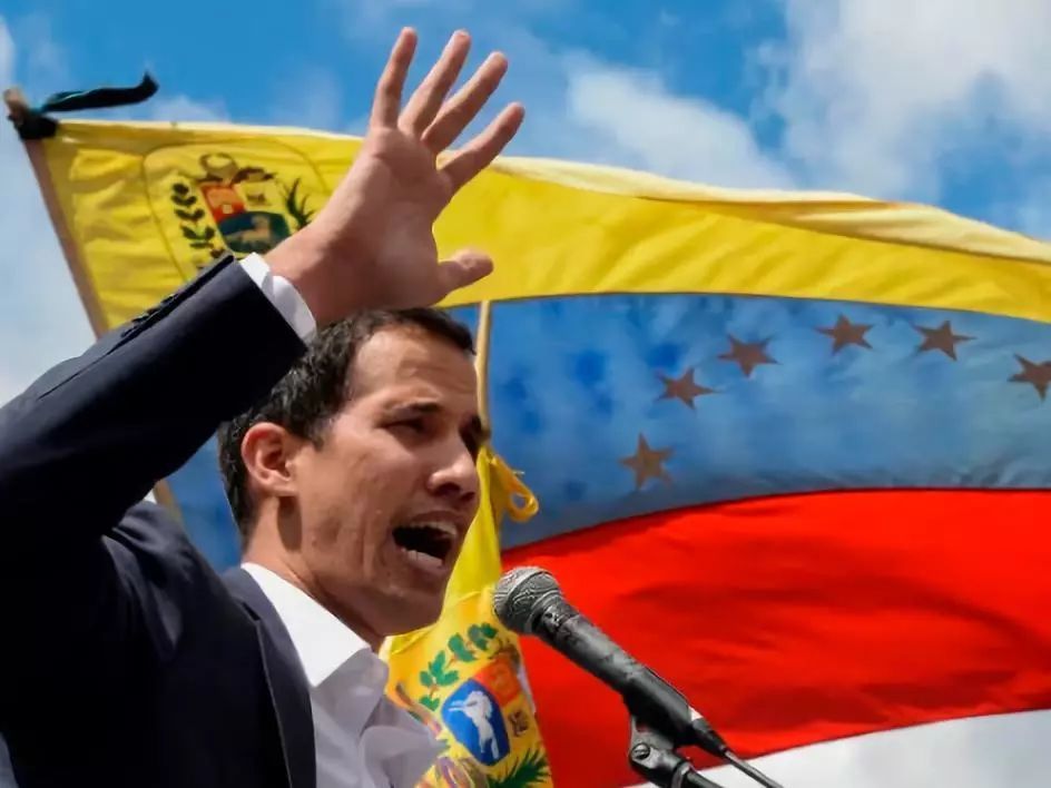 曾经富有的委内瑞拉是怎么走到如今这一步的?