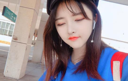 快手网红次惑小仙女:走红和父母断绝关系,看到原因后