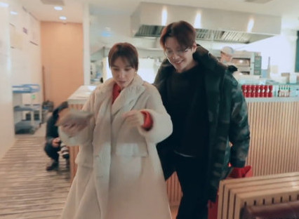 吴昕哭诉父母曾反对自己恋情,前男友照曝光,疑