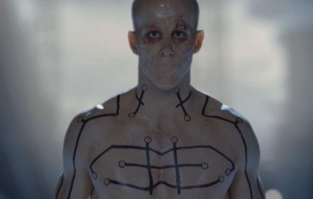 《今日影评》:贱贱的死侍,这版我爱我家还名