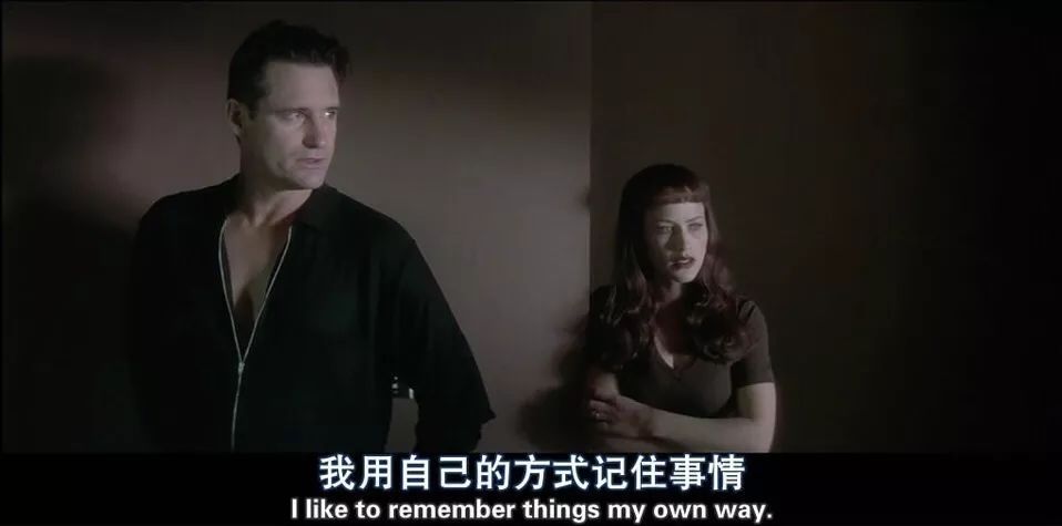 鬼才导演的烧脑三部曲之一，和《穆赫兰道》齐名，豆瓣8.1分!