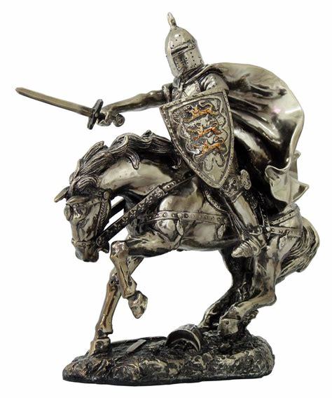 中世纪欧洲骑士运动始末:效忠领主和女士的武