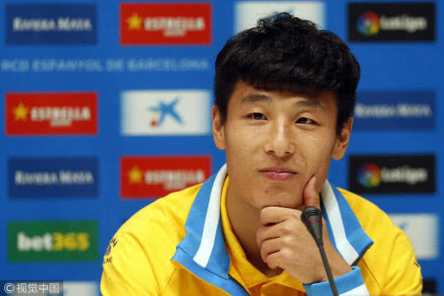 武磊加盟西班牙人存商业因素 老板靠足球玩具