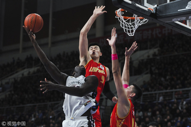 粤媒:贺希宁末节14分 使辽宁队几个纪录变黯淡