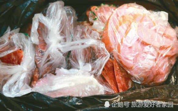 台湾旅游过春节,刚下飞机就面临20万罚款,罪魁